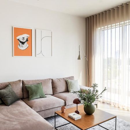 Kadriorg Plaza 2 Bedroom Free Parking Tallinn Exterior photo