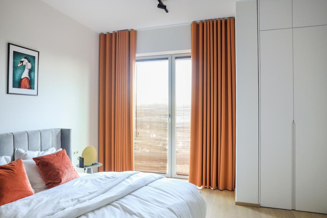 Kadriorg Plaza 2 Bedroom Free Parking Tallinn Exterior photo