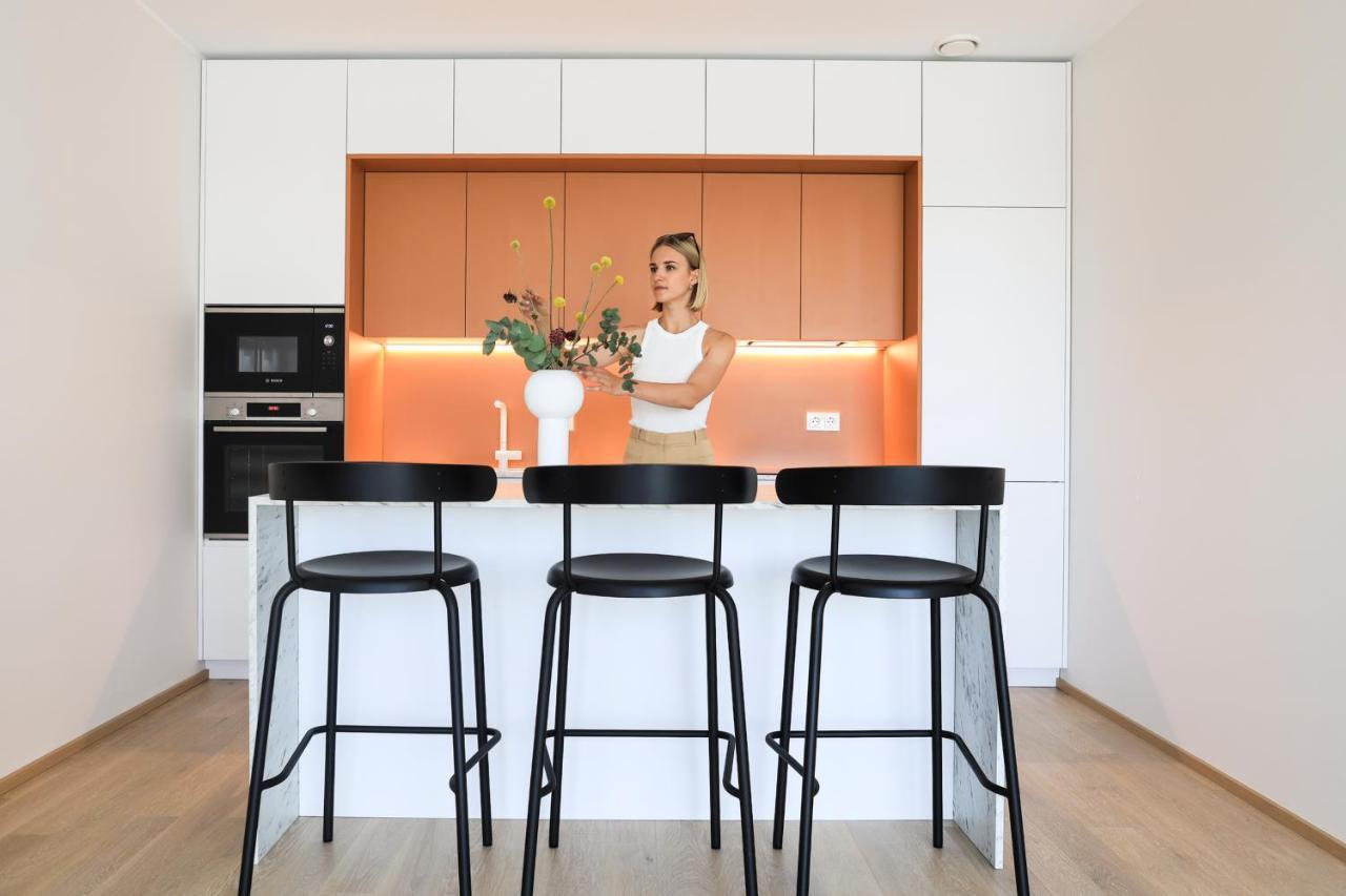 Kadriorg Plaza 2 Bedroom Free Parking Tallinn Exterior photo